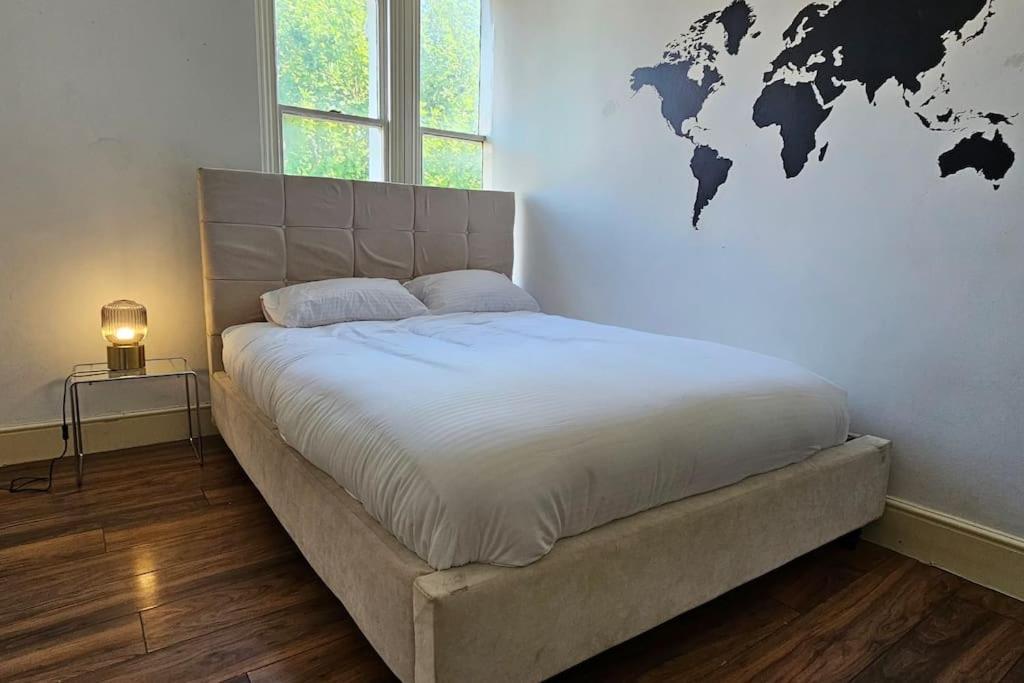 2 Bedroom Flat In St Johns Wood ロンドン エクステリア 写真