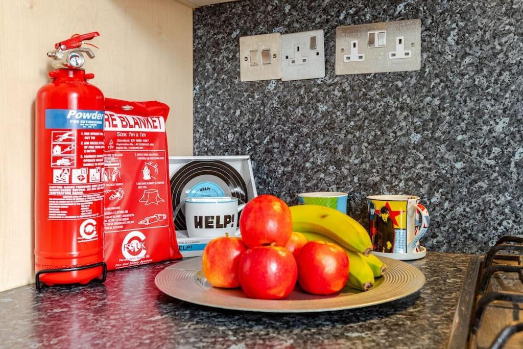 2 Bedroom Flat In St Johns Wood ロンドン エクステリア 写真