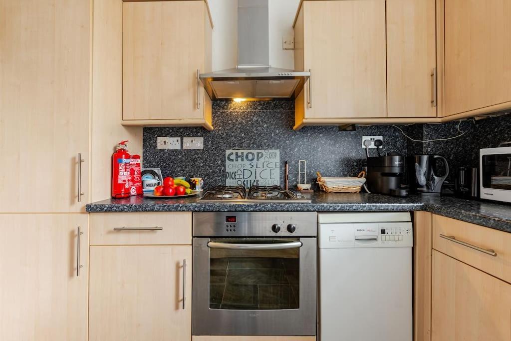 2 Bedroom Flat In St Johns Wood ロンドン エクステリア 写真